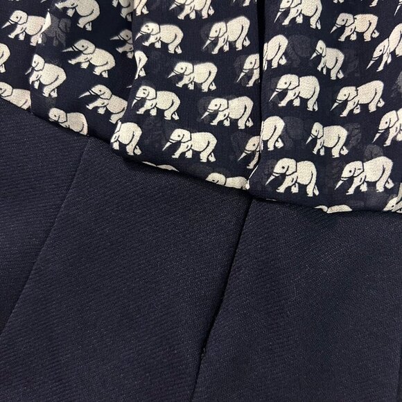 Cabi 5345 Elephant Parade Blouse Navy Size Small - Picture 5 of 7